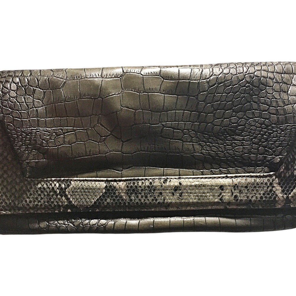 Sondra Roberts Gray Croc Snakeskin Embossed Magnetic Clutch Chain‎ Shoulder Bag